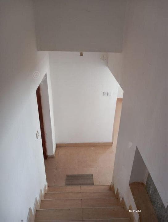 🏡 PRIME LAND + HOUSE FOR SALE | OFF PARK ROAD – COLOMBO 5 📍 8 Perch | 4-B Room House 🔥 Offered at Land Value