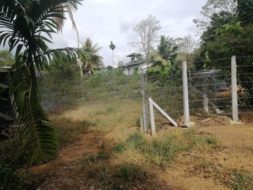 Land For Sale in Pitipana - Closer to Pansala Junction Homagama