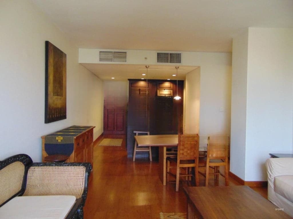Crescat fully furnished apartments available for short & long term rental