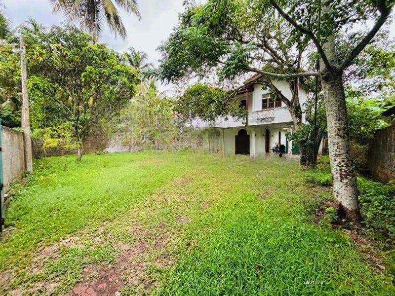 Gampaha Land for Sale