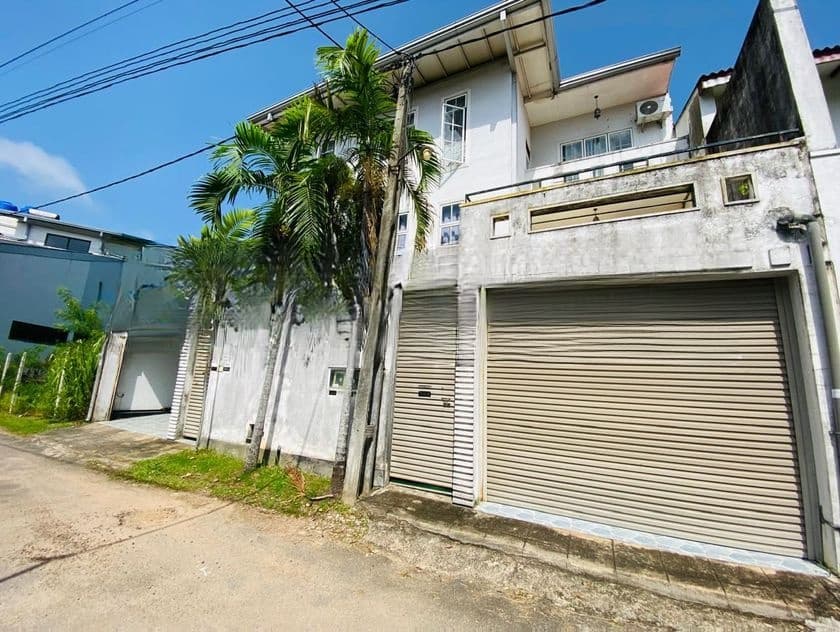 (AFA326) 03 Unit Storey House in Nawala