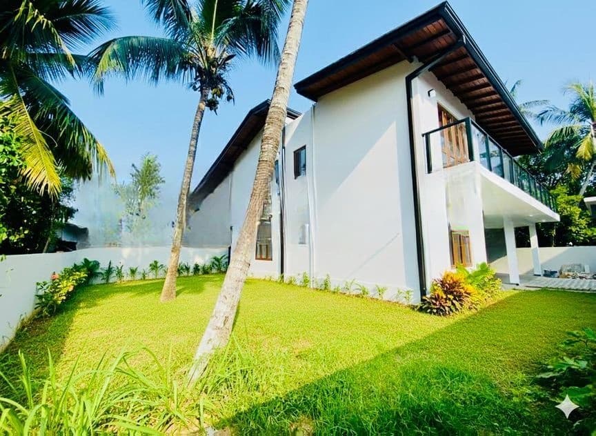 16 Perches Brand-New House for Sale in Malabe – Arangala