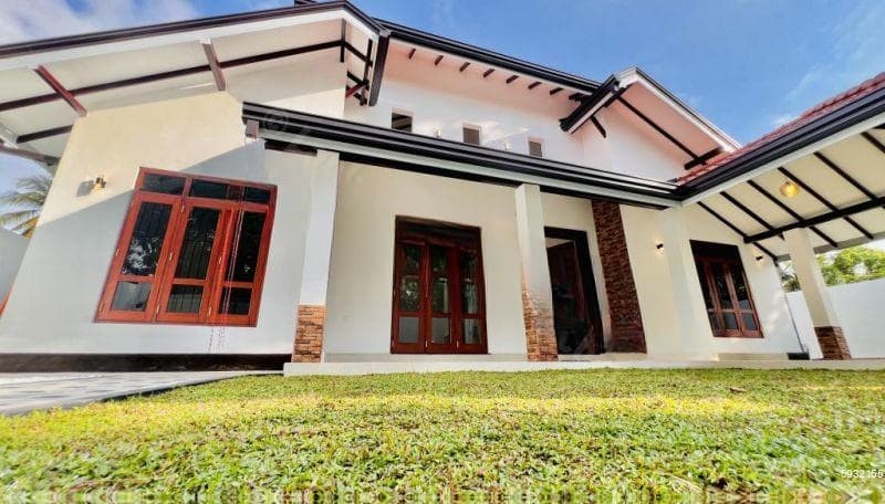 Daluakotuwa Brand New Fully Completed Super House for sale in Negombo