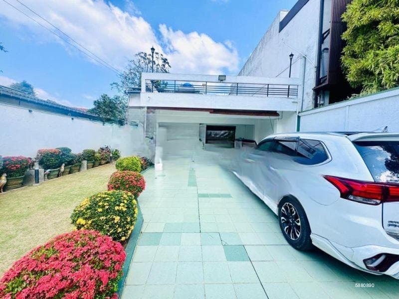 (SE1631) 🏡✨ Luxurious Modern Residence in the Heart of Jayanthipura – Battaramulla ✨🏡