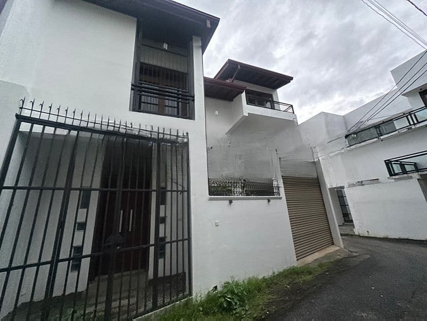 (AFA538) 03 Story New House Sale At Jayamangala Road Nugegoda