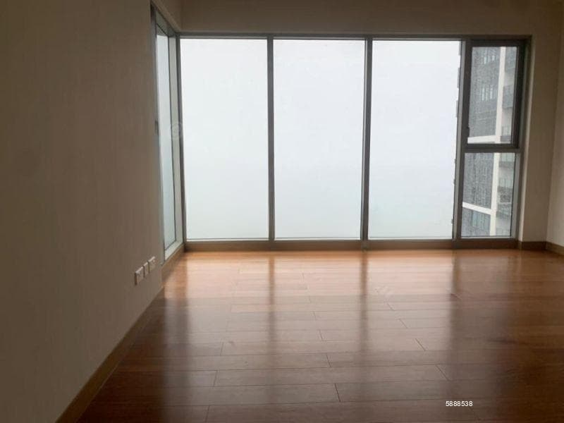 Shangri La 02 Bedroom Apartment for sale in Colombo 2