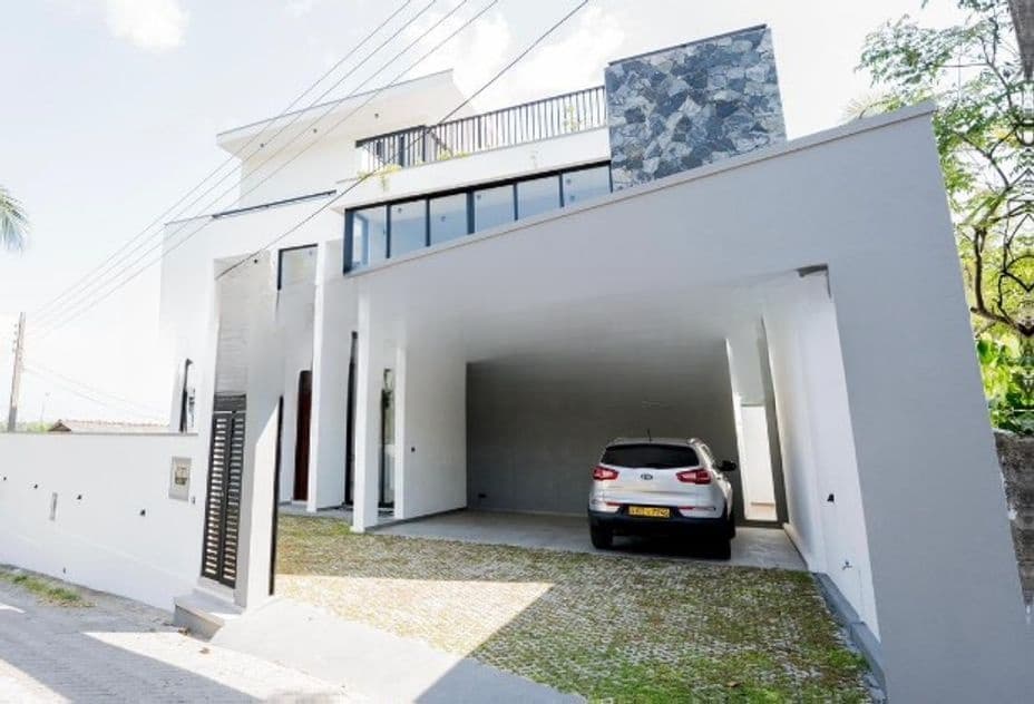 Beautiful Luxury Super House For Sale In Malabe
