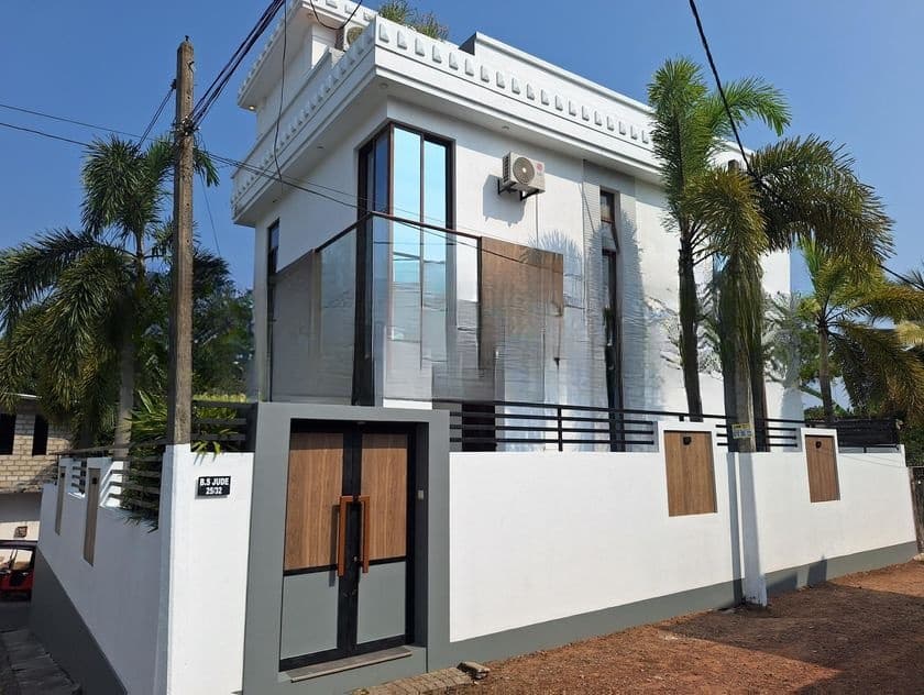 Super Luxury House for Sale in Dehiwala
