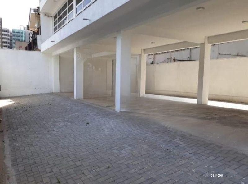 Building for sale in Colombo 2