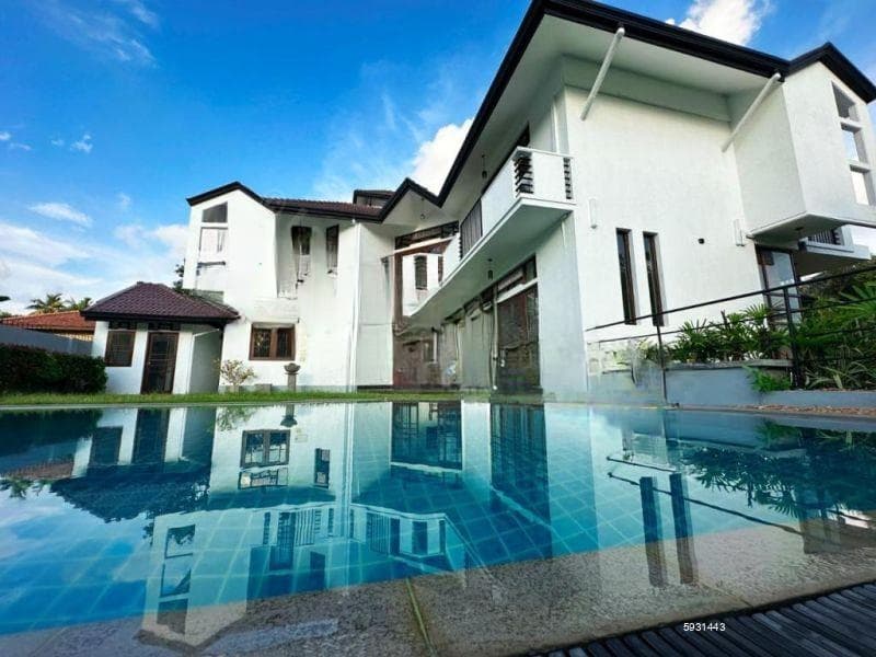 5 Bedroom House for Sale in Battaramulla - PDH51