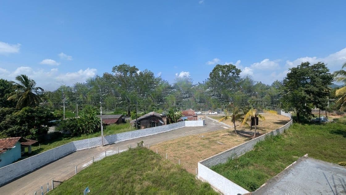 ඉබ්බාගමුව නගරයට බිම් කොටස්