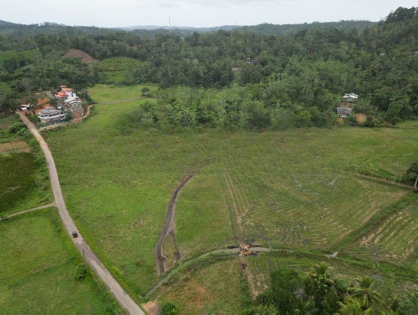 Best Tourism Land in Imaduwa