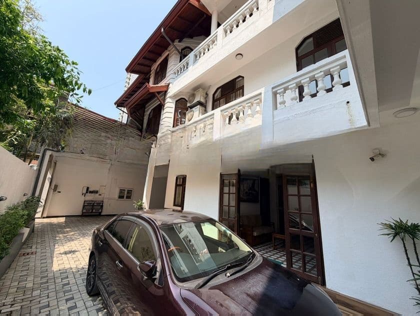 TWO STORIED COMMERCIAL PROPERTY FOR RENT COLOMBO 3 SA2542