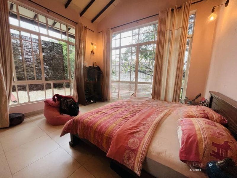 Spacious Family Home by Overseas School. Awesome Deals from ZOOM REAL ESTATE
