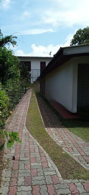 Neat House for Sale Boralasgamuwa