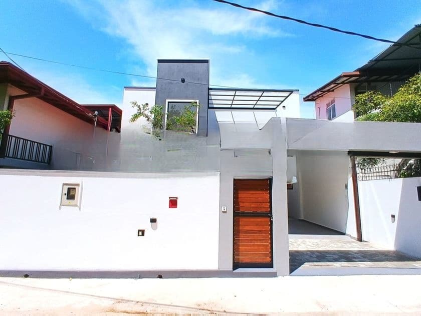 Brand New Luxury Modern Home for Sale in Kesbewa – Makandana