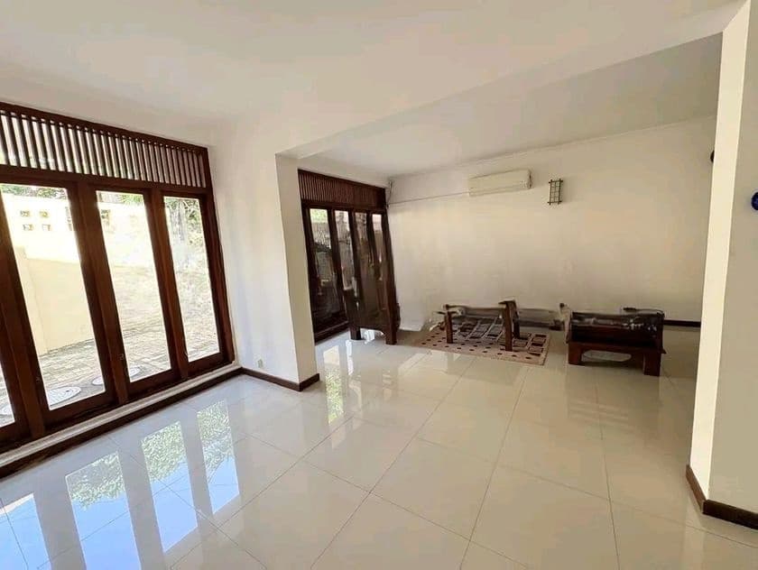 Spacious 2 Storey House for Sale in Boralesgamuwa