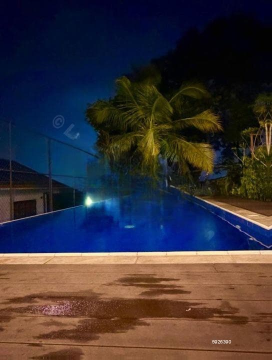 Colombo 5 | Nr Elizabeth Moir | 3Bedroom | Luxury | Furnished | 575K