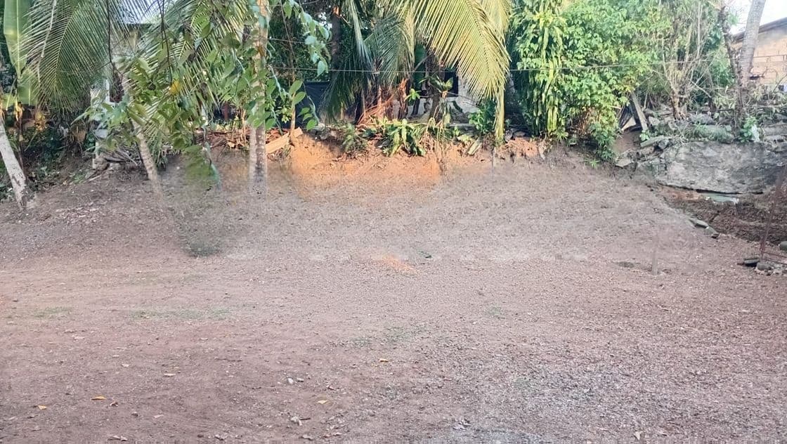Piliyandala Madapatha Road 18.5 Perches of Land for Sale