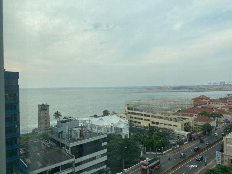 Emperor - Spacious 2 Bed room luxury apartment - beautifully furnished.