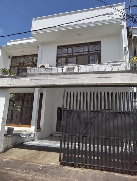 Residential House for Rent in Colombo 05