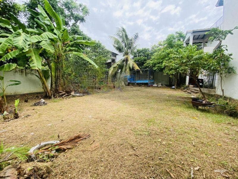 10P Superb Land in Prestigious Neighborhood at Victory Garden, Thalawathugoda