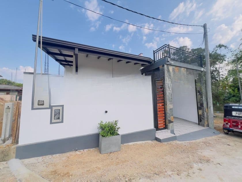 New Modern House Sale Athurugiriya