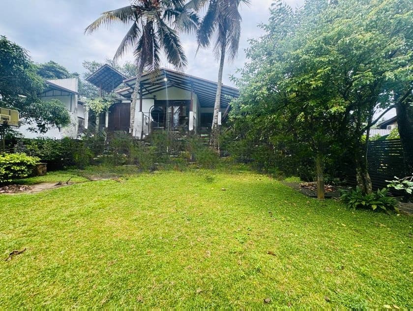 Luxurious house with Paddy Field View and Pool for sell – Battaramulla