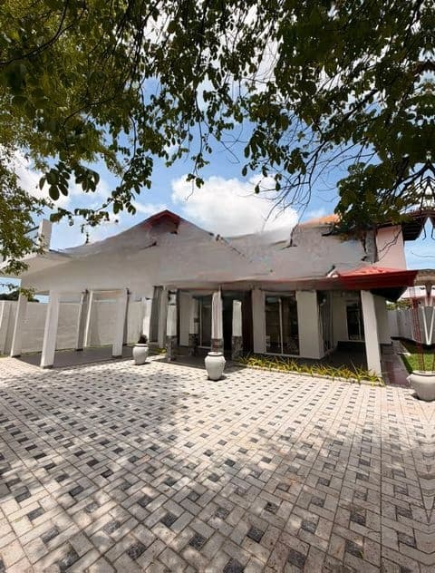 ලස්සන ගෙයක්හොයන ඔබට සුපිරි දෙමහල් නිවසක් විකිනිමට කොටිටාවෙි 987**