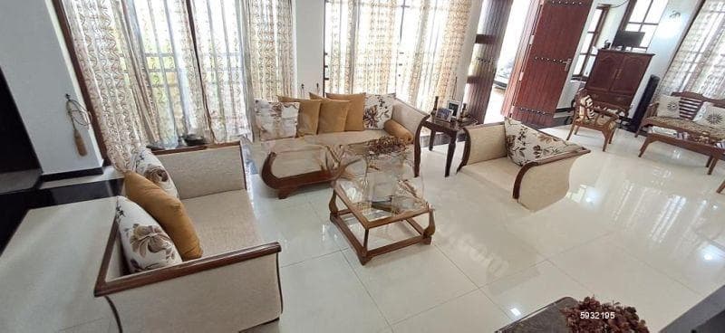 Spacious Luxury 5-Bedroom House for sale in a prime locality in Nugegoda.
