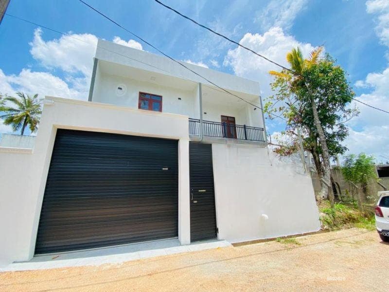 ((PR1480) Luxury Two-Story House for Sale – Athurugiriya Walgama