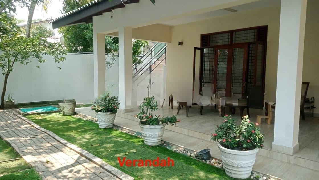 Boralesgamuwa Town 15 P House for Sale
