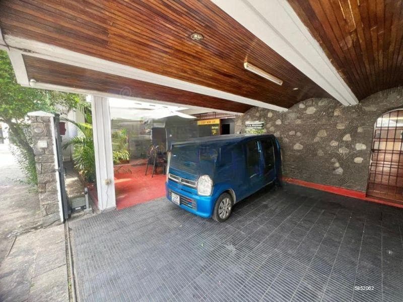 House for sale in Rosemead Place, Colombo 7