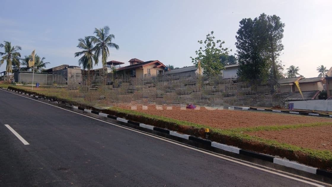 Land Plots For Sale In Kadawatha