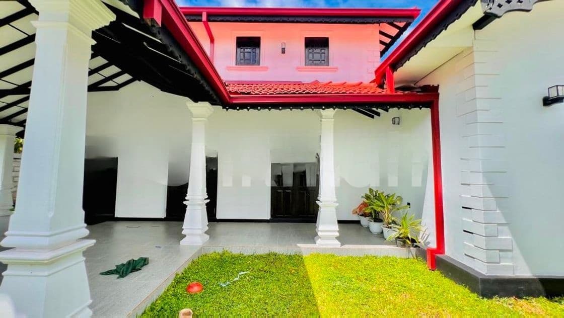 Nice Spaciously Built Single Storey House for Sale in Negombo Area