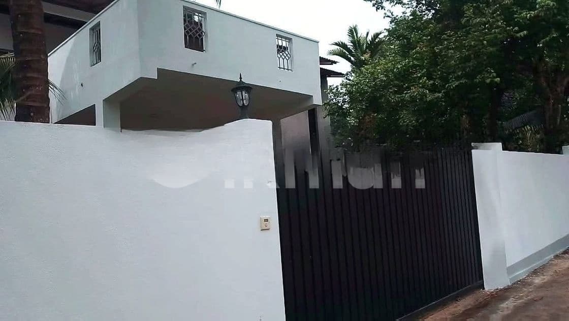 Kottawa - Rukmalgama 05 Bed Room House on 15 Perches of Land for Sale