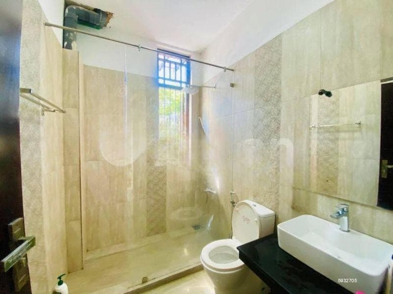 House For Rent In Borelasgamuwa ( File No 5551b) Gangarama Road