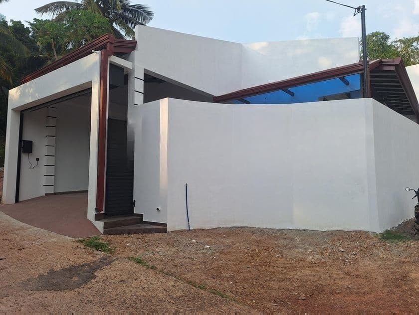 Luxury House for Sale in Battaramulla