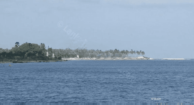 Own a Rare Piece of Jaffna's Coastline – Exclusive Beachfront Land in Senthankulum, KKS