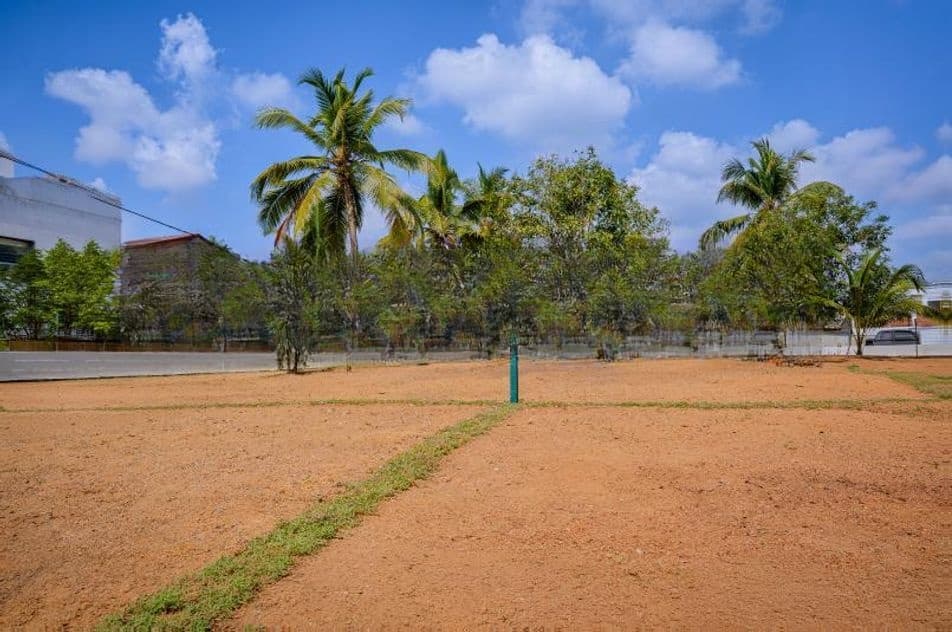 හෝමාගම දියගම පාරට සමීපව අගනා බිම් කොටස් විකිණීමට