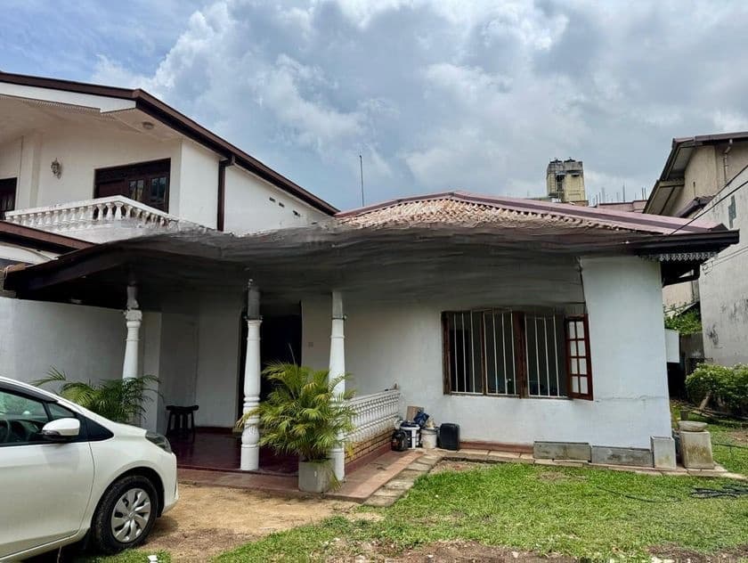 House for Sale in Off Waidya Road Dehiwala