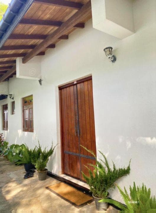3 Bedroom house for sales in Battaramulla for Rs. 230 million (Negotiable)