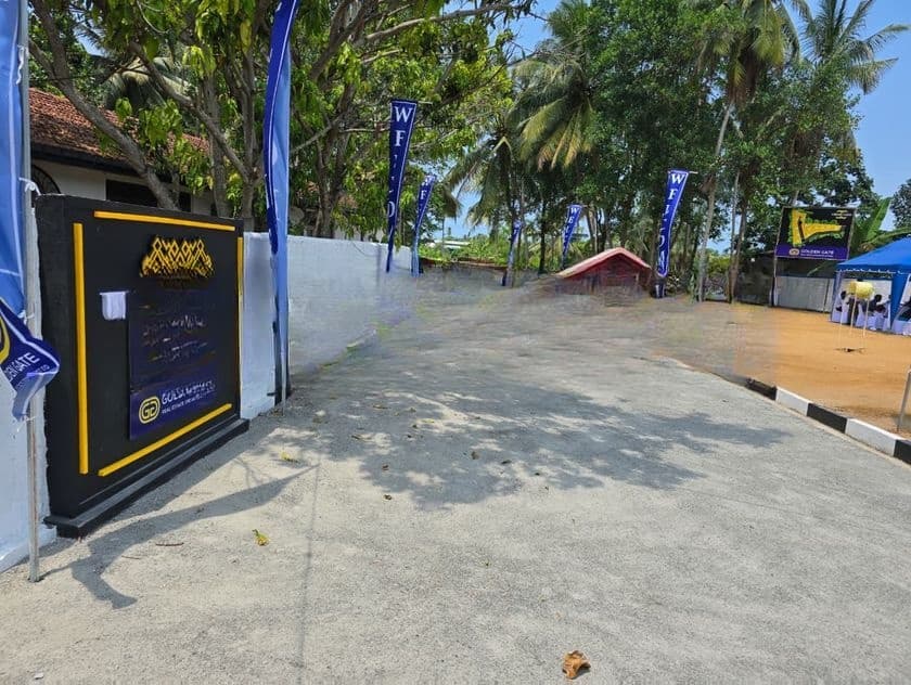 Wattala නගරයෙන් කොළඹ මීගමු පාරට සමීපයෙන් හොද බිම්කොටස්