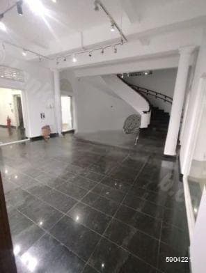Commercial property for rent in Colombo 7 ( ideal for a restaurant )