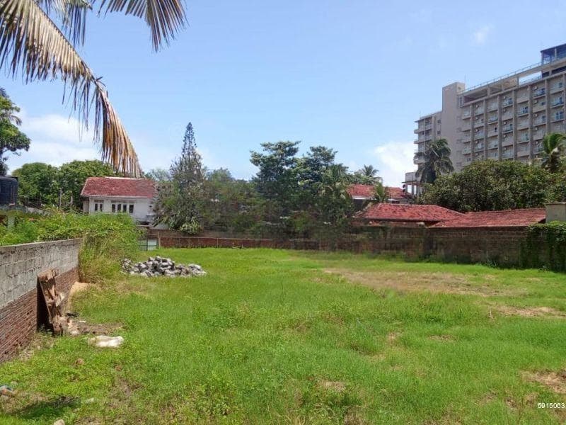 🌴 Prime Beachside Land for Sale in Negombo | Front of Negombo Beach Park | Just 2-Min Walk to the Beach | Tourist Zone