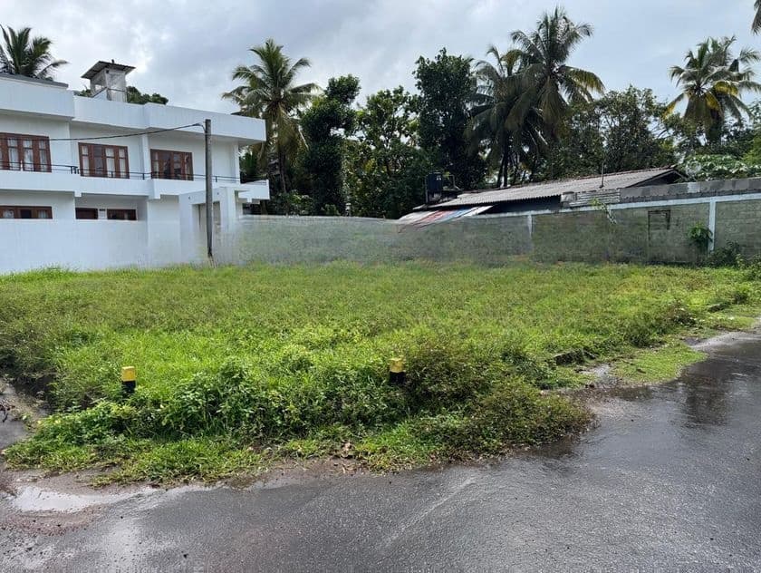 Residential Land for Sale - Piliyandala