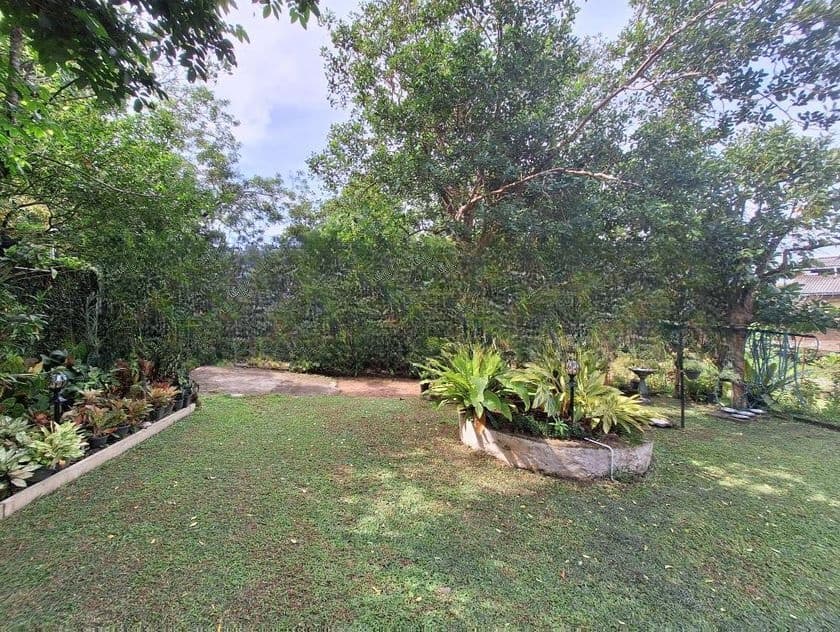 40/20 Super Land for Sale in Nugegoda Haert