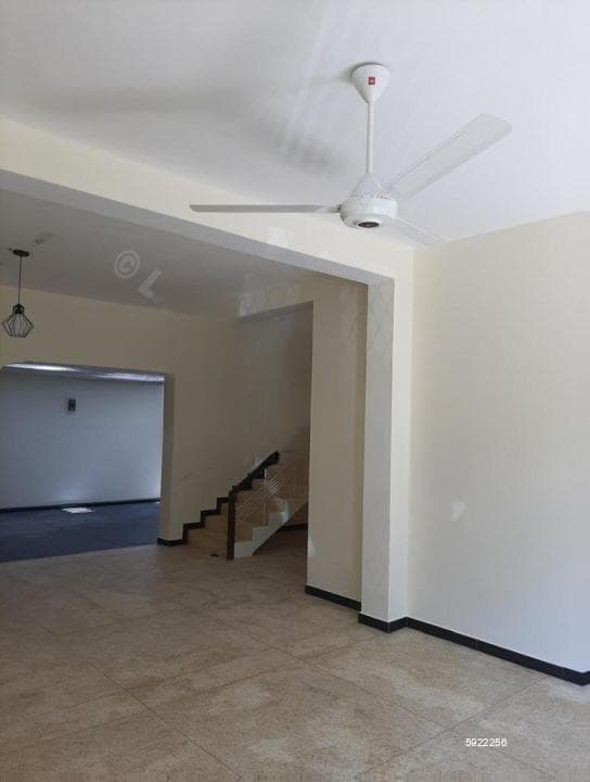 7 Bedroom Two Storied Spacious House for Sale - Battaramulla, Subathipura | LKR 165 Million (Negotiable) (EM869)
