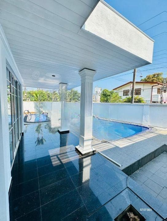 5 Bedroom House for Sale in Battaramulla, S1646