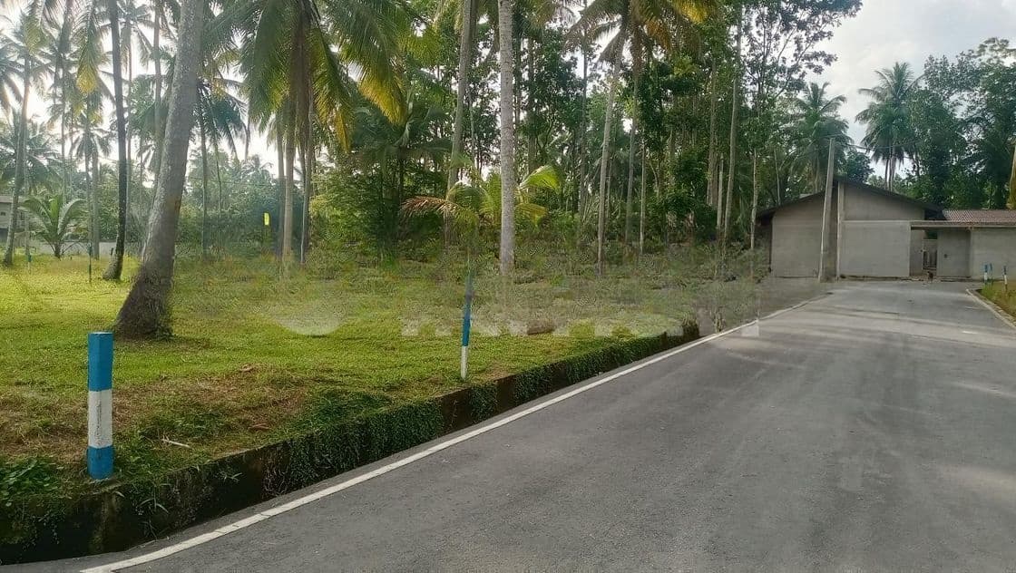 යක්කල නගරයෙන් නේවාසික බිම්කොටස්